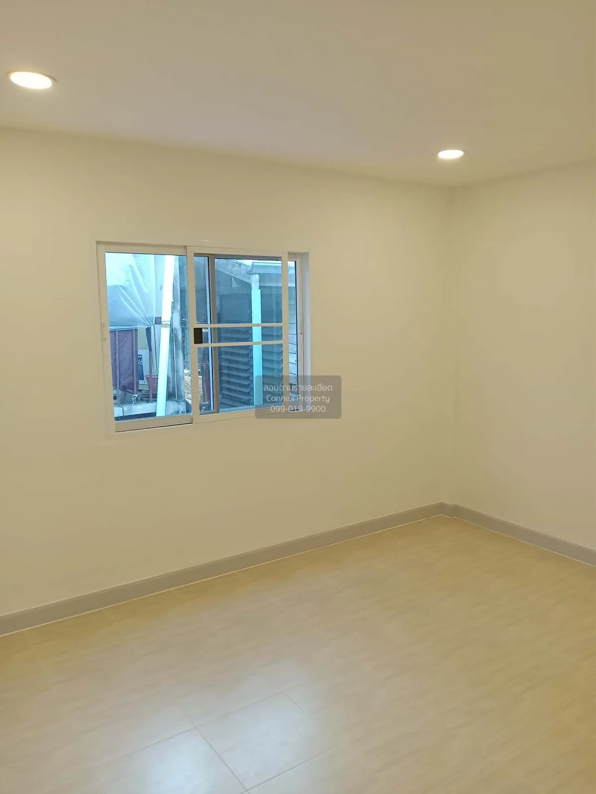 For Sale two story townhouse , Sukhumvit 62 , Phra Khanong Tai , 