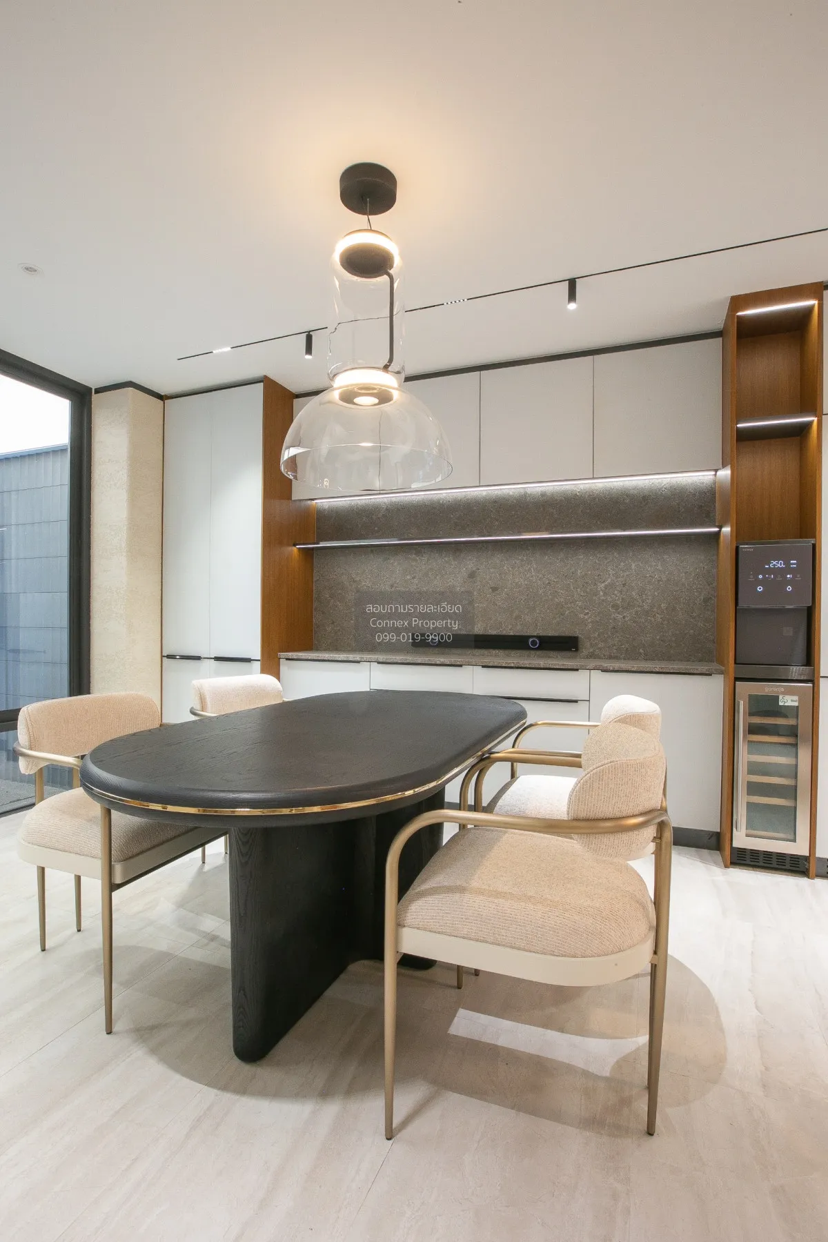 ขายทาวน์เฮ้าส์/ทาวน์โฮม  บ้านกลางกรุง ทองหล่อ BTS-ทองหล่อ คลองตัน