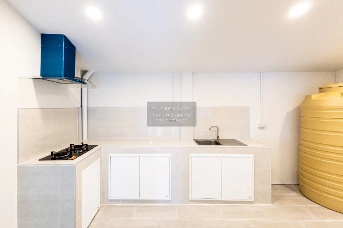 For Sale Townhouse/Townhome  , Baan Klang Muang Rama 9 - On Nut ,