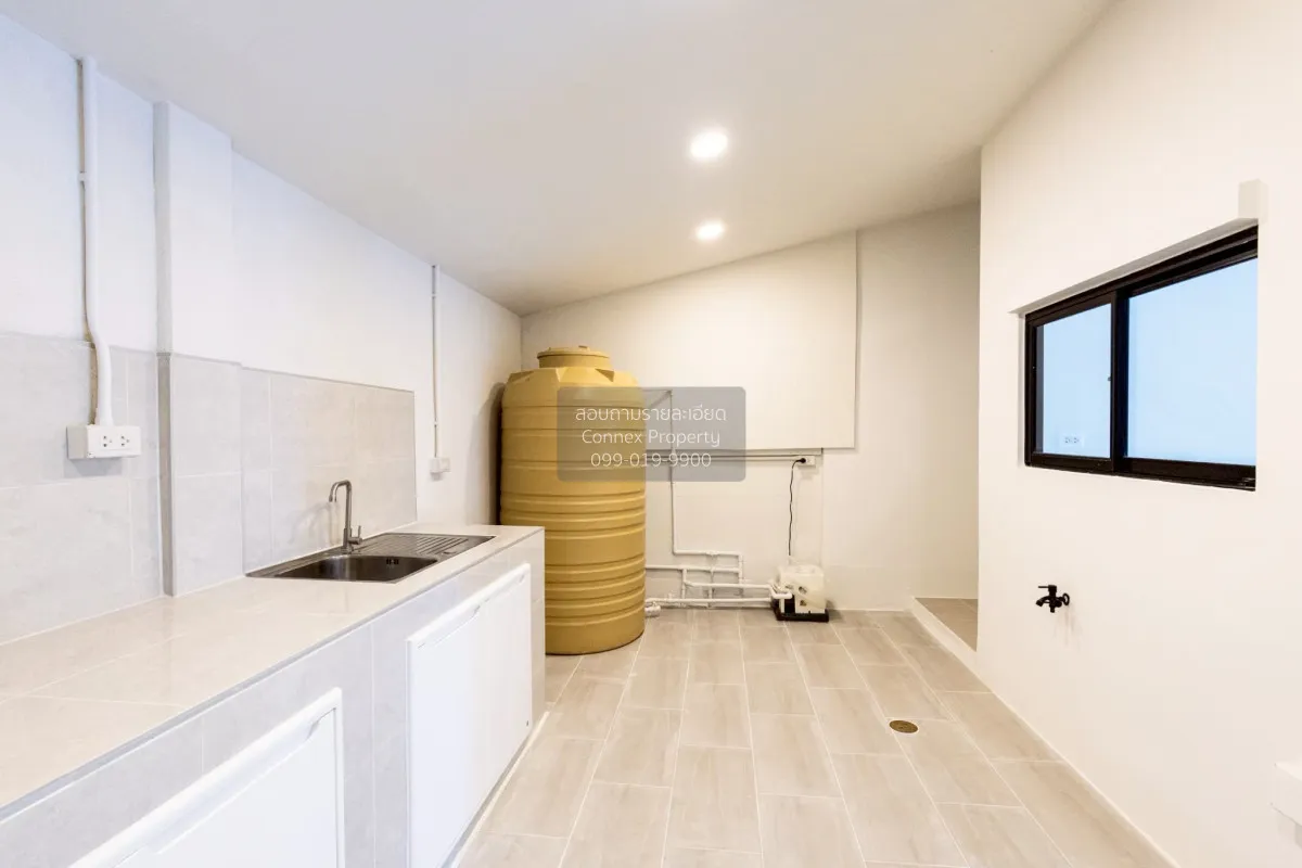 For Sale Townhouse/Townhome  , Baan Klang Muang Rama 9 - On Nut ,