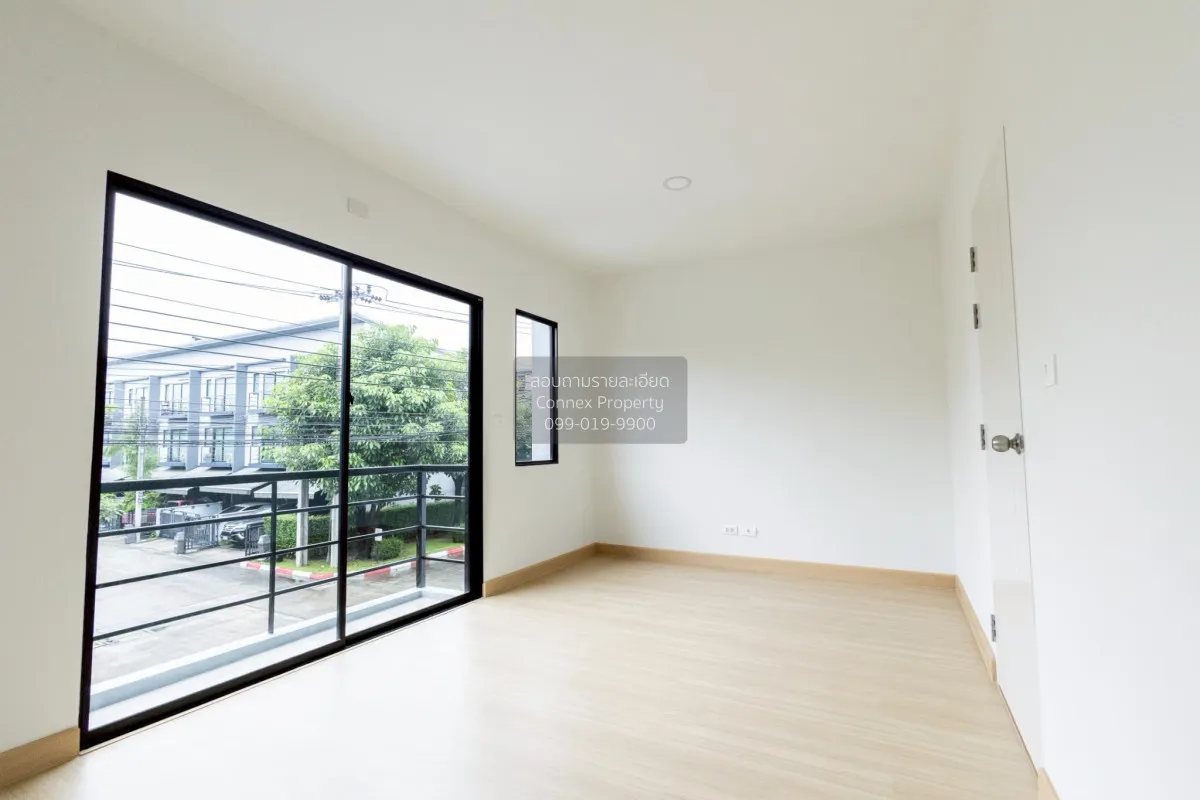 For Sale Townhouse/Townhome  , Baan Klang Muang Rama 9 - On Nut ,