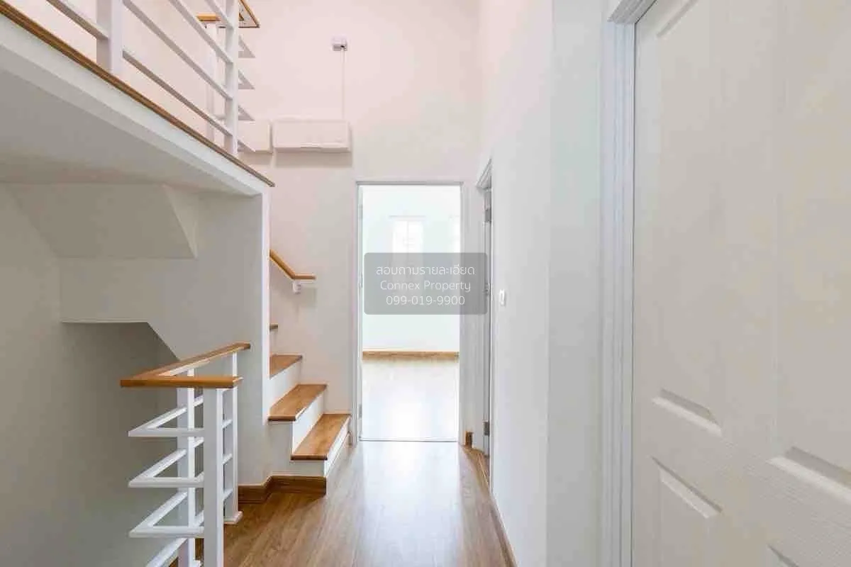 ขายทาวน์เฮ้าส์/ทาวน์โฮม  โกลเด้น ทาวน์ 3 บางนา-สวนหลวง ดอกไม้ เขต