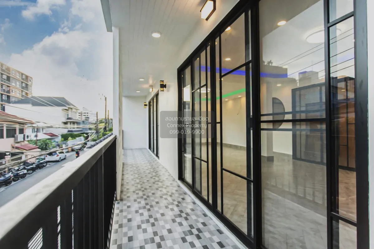 สำนักงาน 20 มิถุนา ห้วยขวาง รีโนเวทใหม่ วิวสวย หน้ากว้าง สามเสนนอ