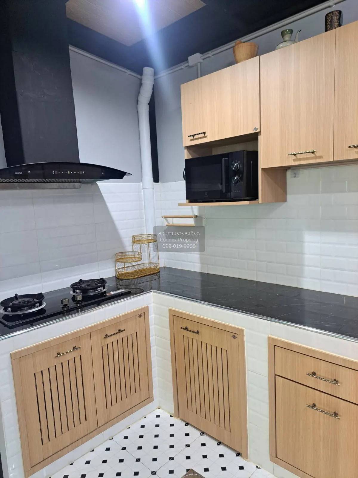 For Rent Townhouse/Townhome  , Anasiri Ramkhamhaeng , wide fronta