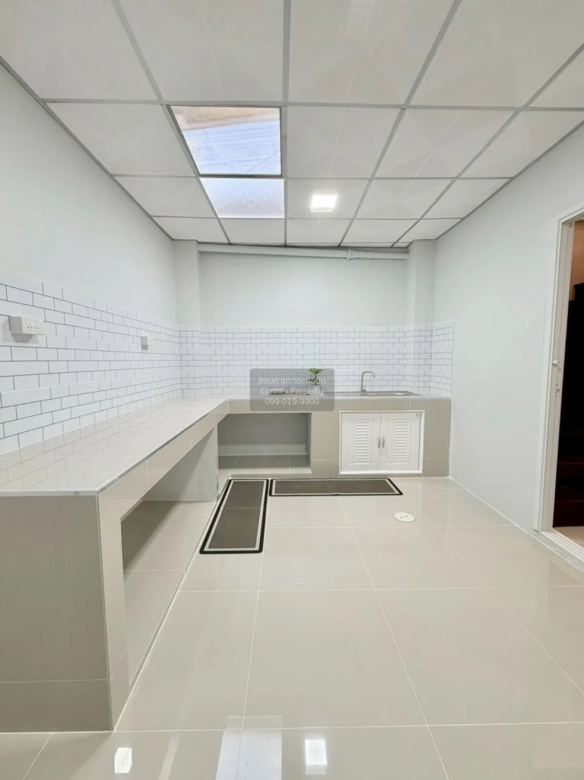 ขายทาวน์เฮ้าส์/ทาวน์โฮม  บ้านร่มเงาไม้ รีโนเวทใหม่ บางบัวทอง บางบ