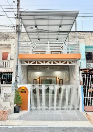 ขายทาวน์เฮ้าส์/ทาวน์โฮม  บ้านร่มเงาไม้ รีโนเวทใหม่ บางบัวทอง บางบัวทอง นนทบุรี CX-142469