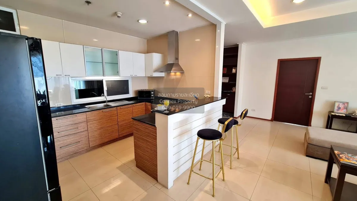 For Rent Condo , Piyathip Place , nice view , corner unit , wide  2