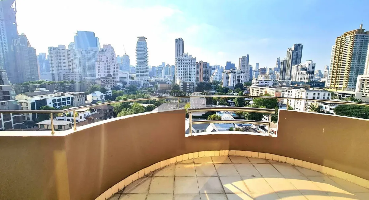 For Rent Condo , Piyathip Place , nice view , corner unit , wide 