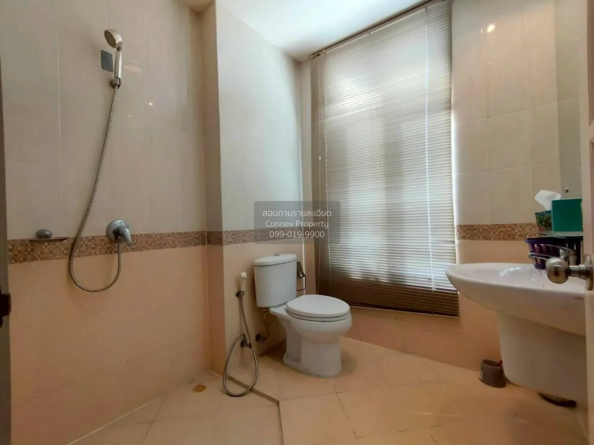 ขายทาวน์เฮ้าส์/ทาวน์โฮม  บ้านกลางเมือง มอนติ - คาร์โล ลาดยาว เขต 