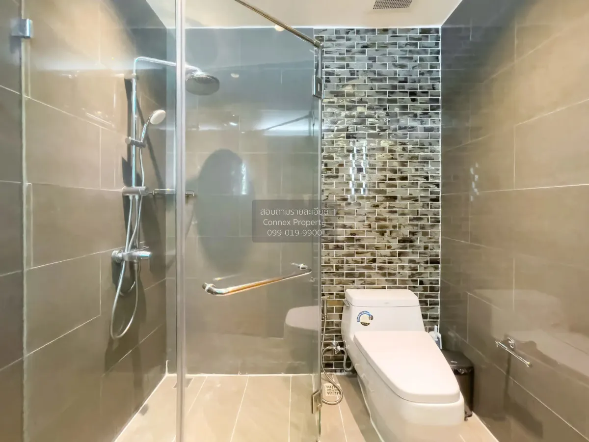 เช่าคอนโด  ดิ เอ็มไพร์ เพลส BTS-ช่องนนทรี ยานนาวา เขต สาทร กรุงเท