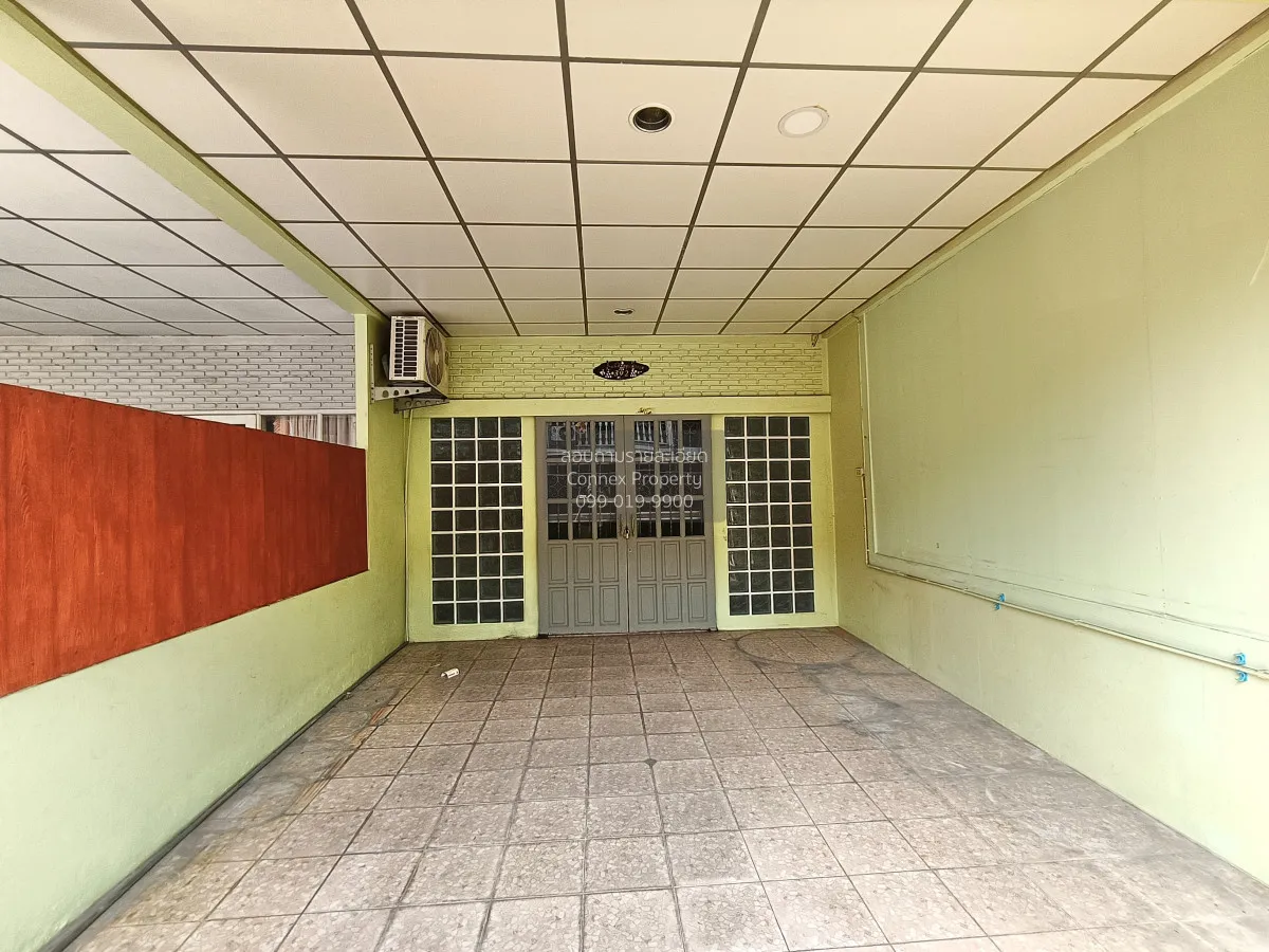 ขายทาวน์เฮ้าส์/ทาวน์โฮม  หมู่บ้าน ฉัตรแก้ว บางกะปิ MRT-บางกะปิ (ส 2