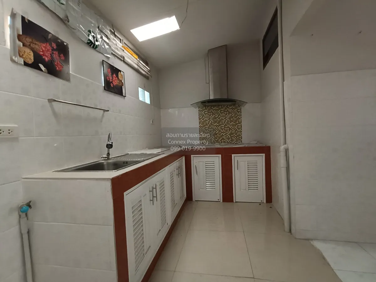 ขายทาวน์เฮ้าส์/ทาวน์โฮม  หมู่บ้าน ฉัตรแก้ว บางกะปิ MRT-บางกะปิ (ส 4