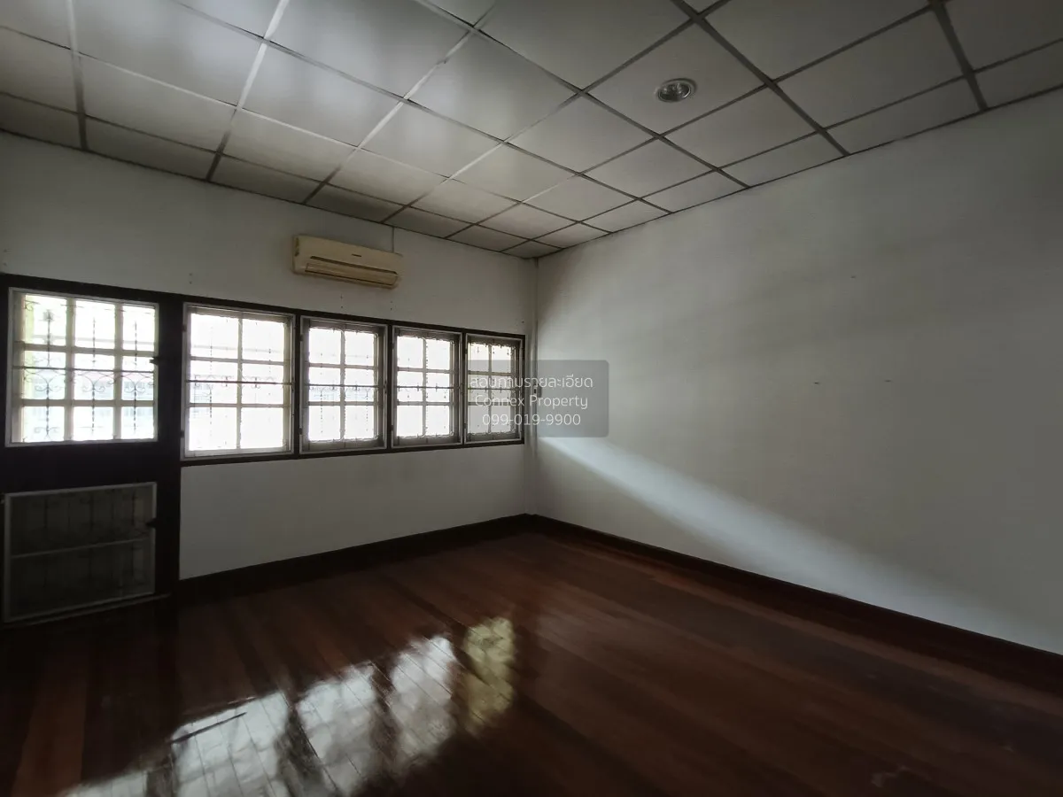 ขายทาวน์เฮ้าส์/ทาวน์โฮม  หมู่บ้าน ฉัตรแก้ว บางกะปิ MRT-บางกะปิ (ส