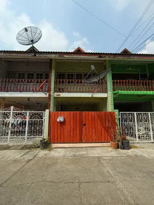 For Sale Townhouse/Townhome  , Chat Kaeo Bang Kapi Village , MRT-Bangkapi , Khlong Chan , Bang Kapi , Bangkok , CX-142537