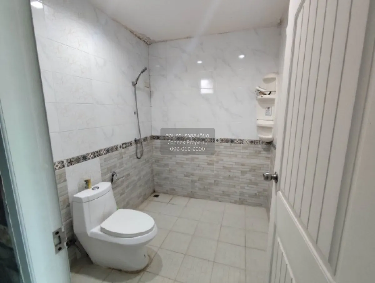 For Sale House , Pattaya Village , Nong Pla Lai , Bang Lamung , C