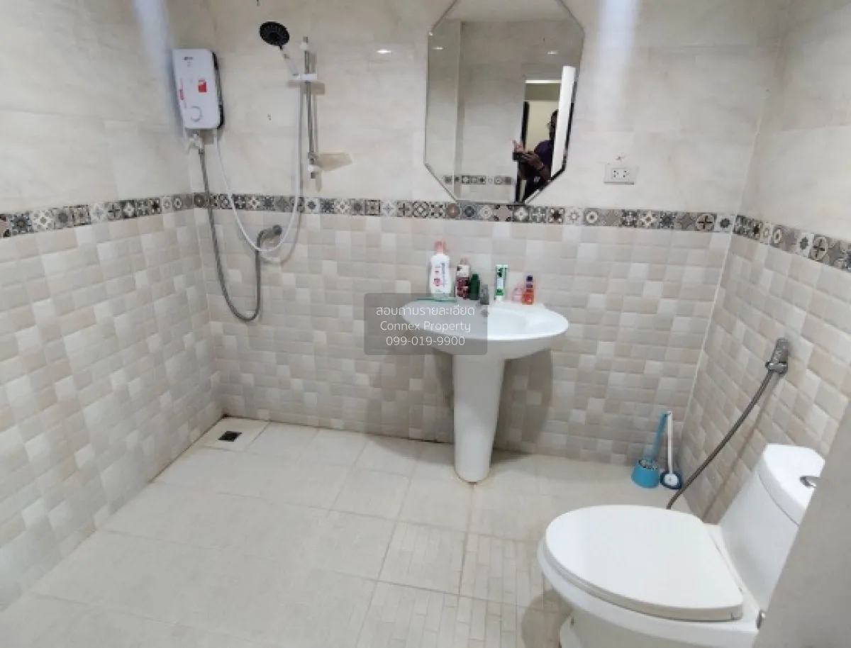 For Sale House , Pattaya Village , Nong Pla Lai , Bang Lamung , C