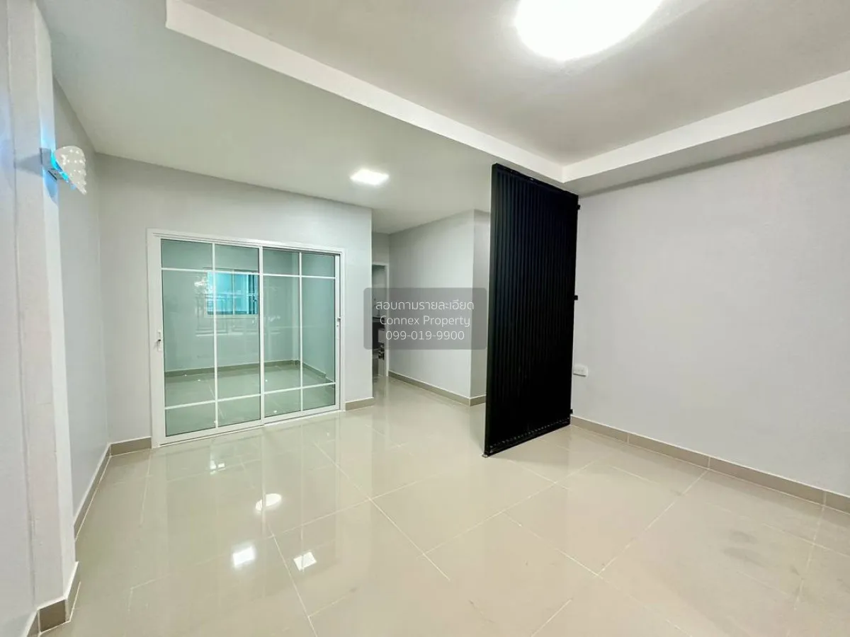 ขายทาวน์เฮ้าส์/ทาวน์โฮม  บ้านบัวทอง 2 หน้ากว้าง รีโนเวทใหม่ บางรั