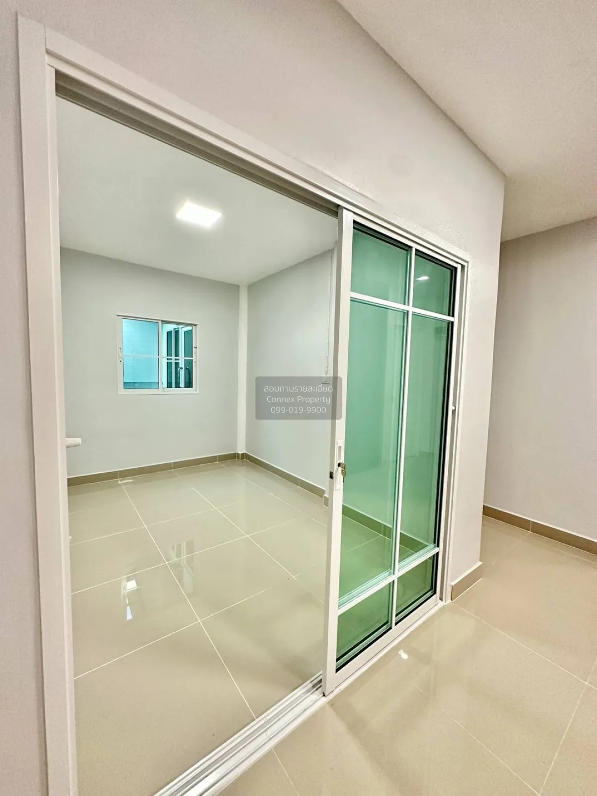 ขายทาวน์เฮ้าส์/ทาวน์โฮม  บ้านบัวทอง 2 หน้ากว้าง รีโนเวทใหม่ บางรั