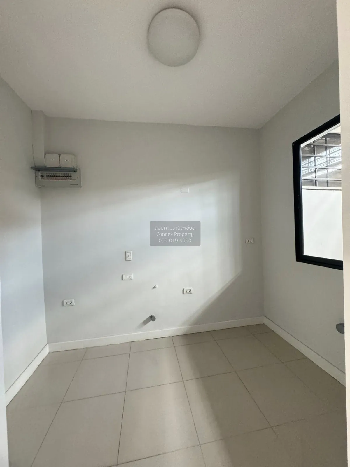 ขายทาวน์เฮ้าส์/ทาวน์โฮม  ซิกเนเจอร์ เพชรเกษม 69 หนองค้างพลู เขต ภ