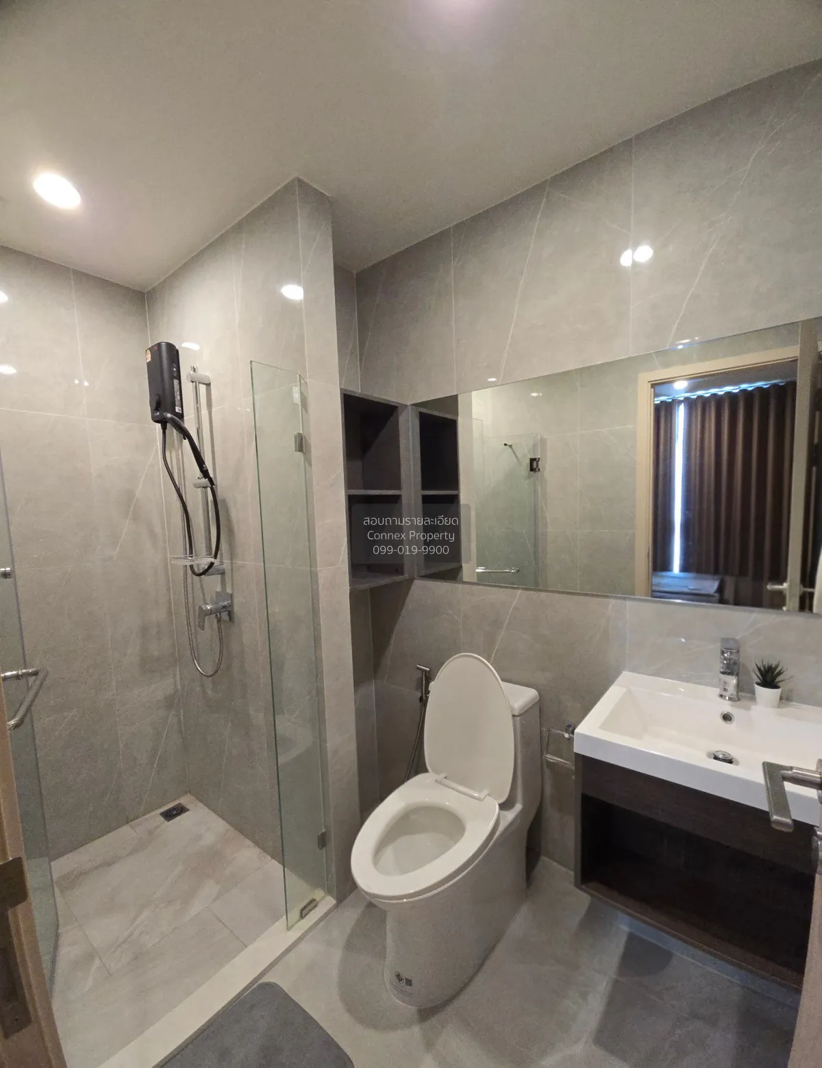 For Rent Condo , Nue District R9 , MRT-Phra Ram 9 , Huai Khwang ,
