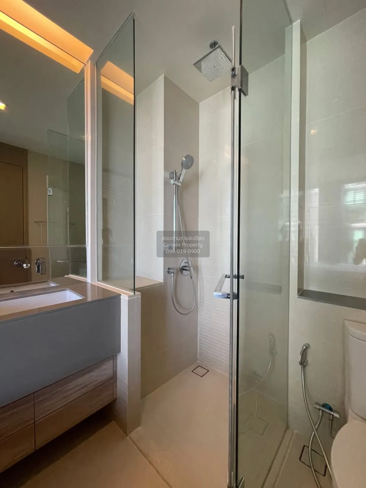 For Rent Condo , The Esse Asoke , BTS-Asok , Khlong Toei Nuea , W