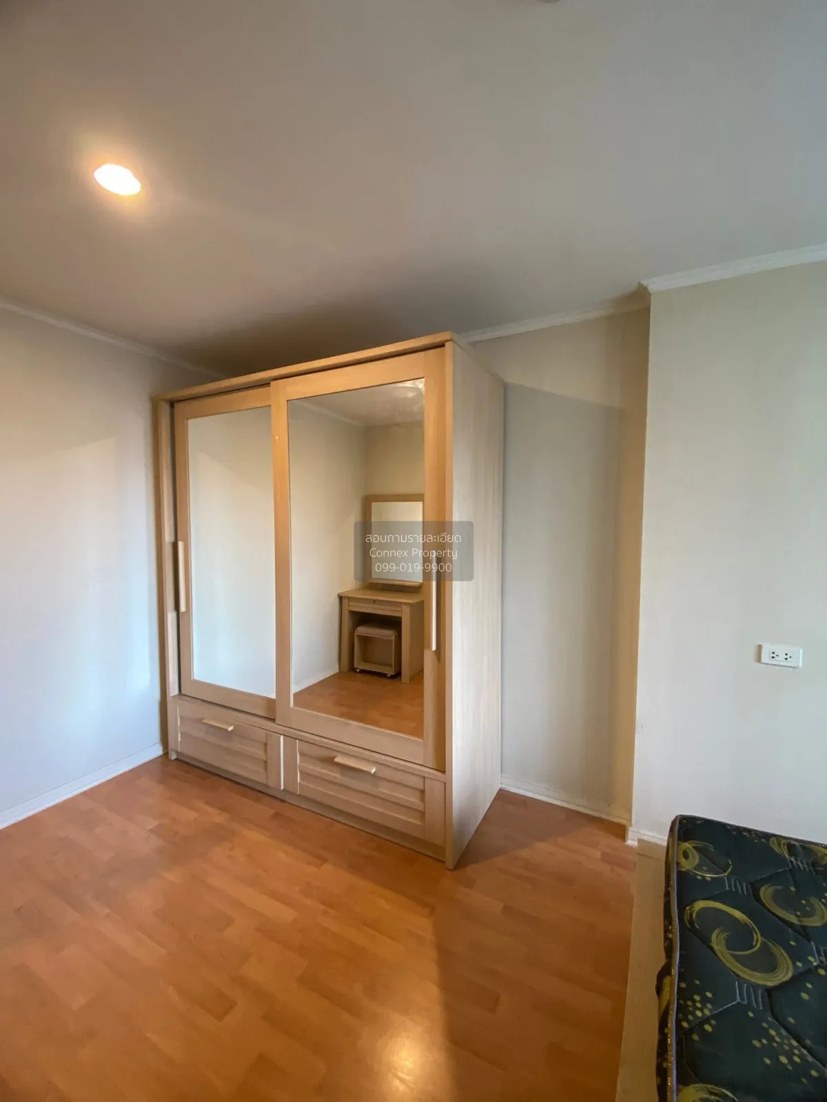 For Rent Condo , Lumpini Ville Cultural Center , MRT-Huai Khwang 