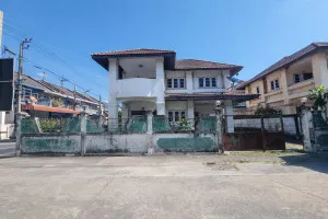 For Sale House , Somjai Village , Dok Mai , Prawet , Bangkok , CX-142709