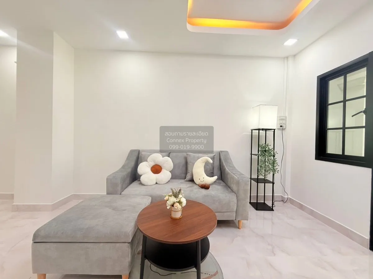 For Sale Townhouse/Townhome  , Ban Poonsinthanee 1 , newly renova 4