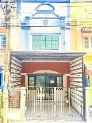For Sale Townhouse/Townhome  , Ban Poonsinthanee 1 , newly renovated , Khlong Song Ton Noon , Lat Krabang , Bangkok , CX-142717