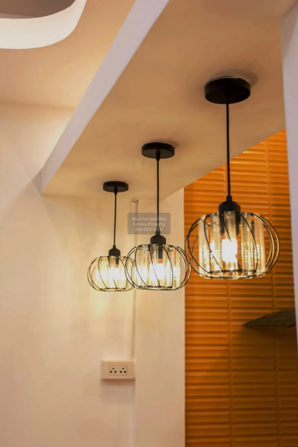 ขายทาวน์เฮ้าส์/ทาวน์โฮม  ประชากรไทย ลาดพร้าว 93 รีโนเวทใหม่ วังทอ