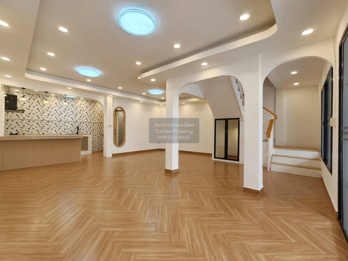 For Sale Townhouse/Townhome  , Prachakornthai Ladproa 93 , wide f 2