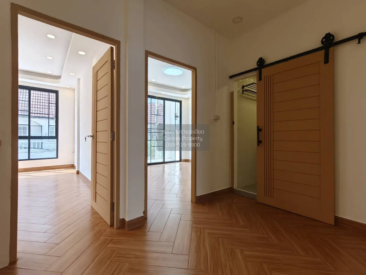 For Sale Townhouse/Townhome  , Prachakornthai Ladproa 93 , wide f