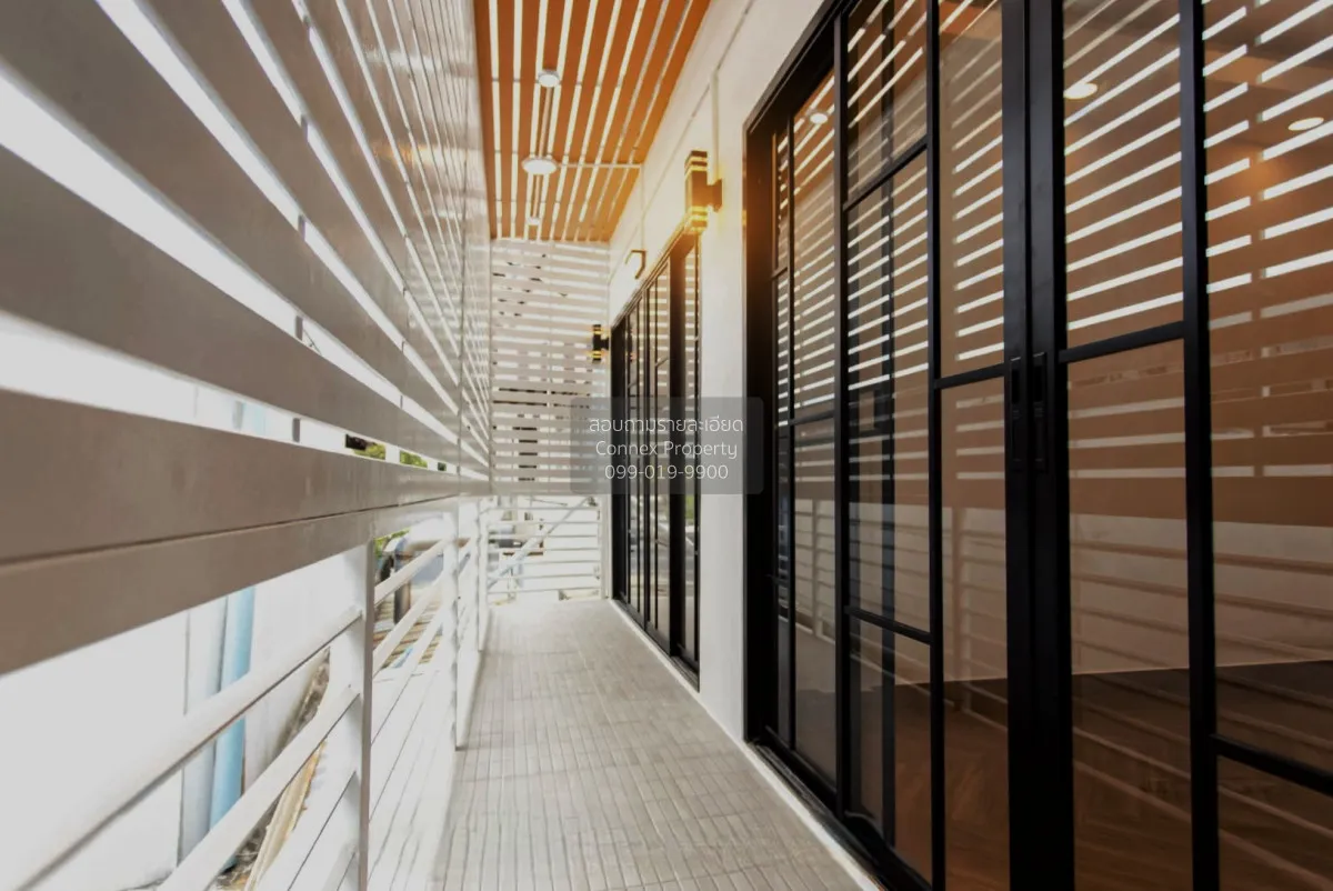 For Sale Townhouse/Townhome  , Prachakornthai Ladproa 93 , wide f