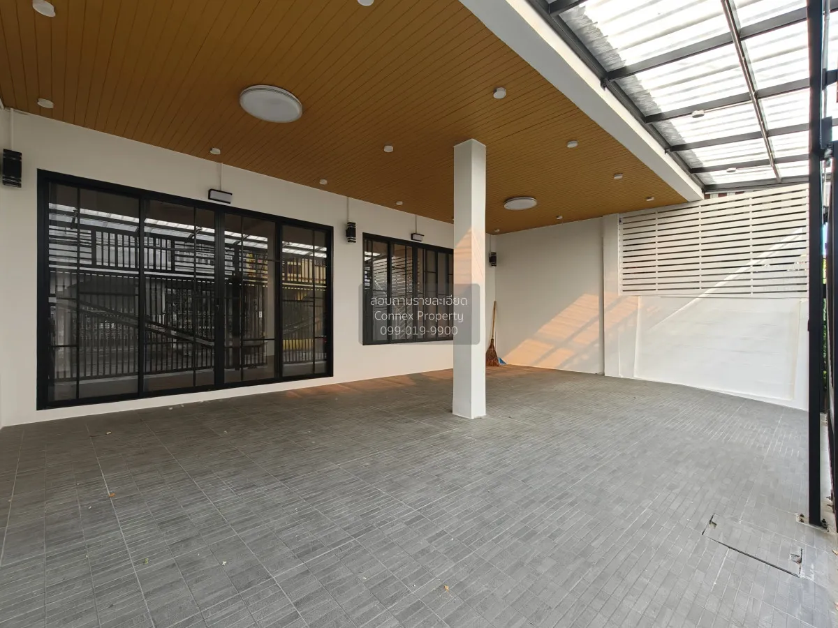 For Sale Townhouse/Townhome  , Prachakornthai Ladproa 93 , wide f