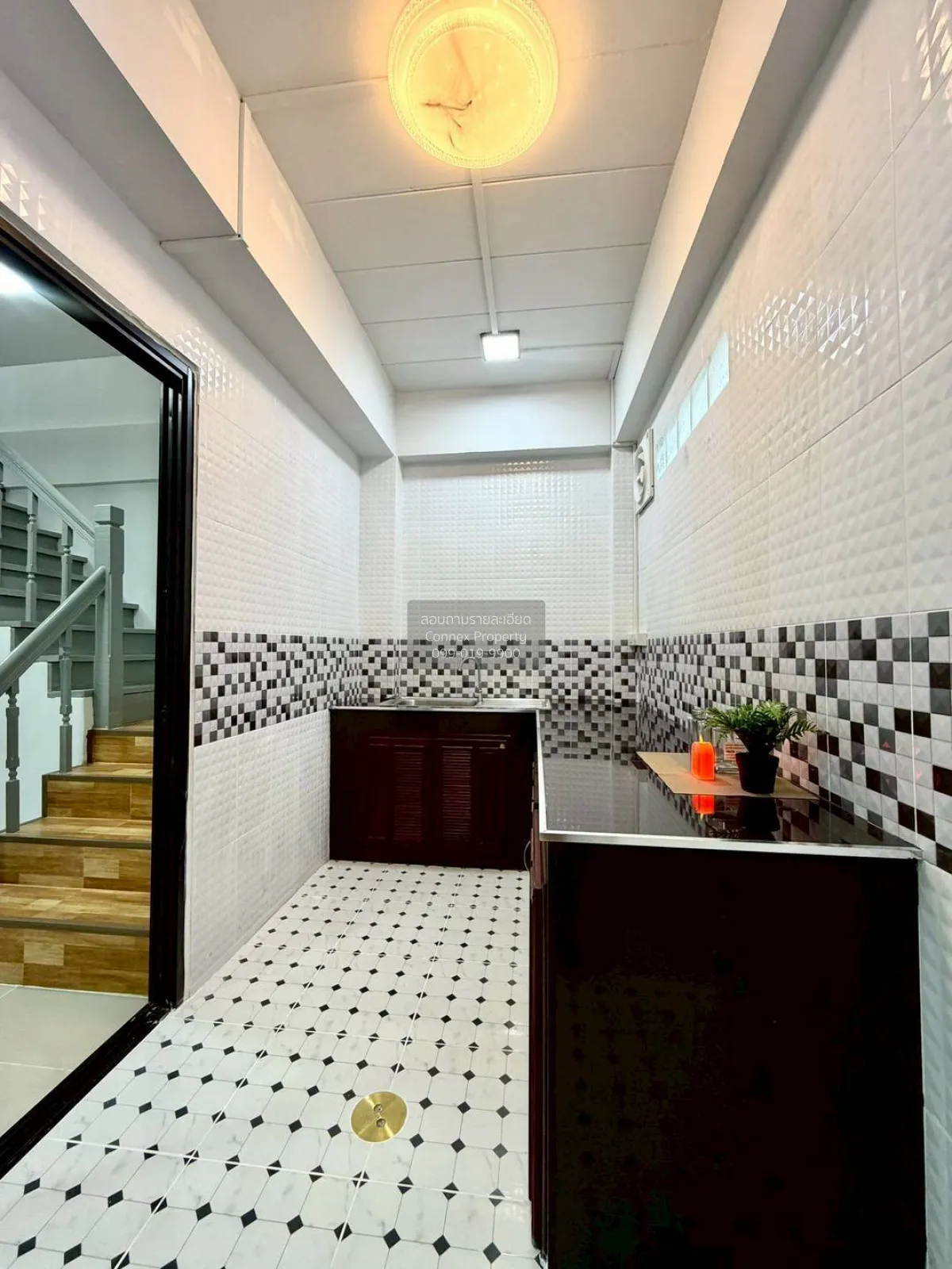 ขายทาวน์เฮ้าส์/ทาวน์โฮม  เปี่ยมสุข (ปากเกร็ดซอยวัดกู้) รีโนเวทใหม