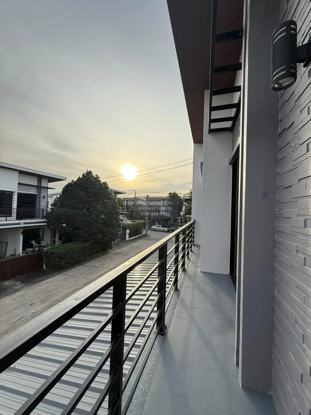 For Sale House , We 2 Onnut-Rama 9 , newly renovated , ARL-Ban Th
