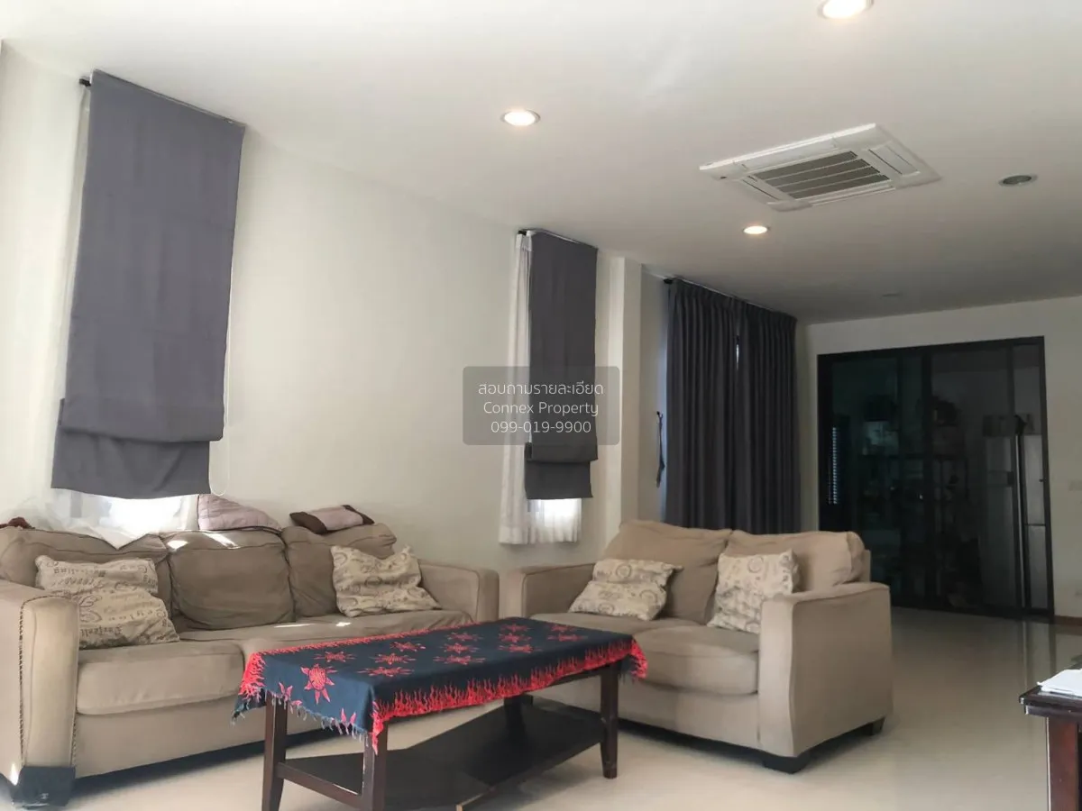 For Sale 3-story townhome, Punnavithi 31 , Bang Chak , Phra Khano 4