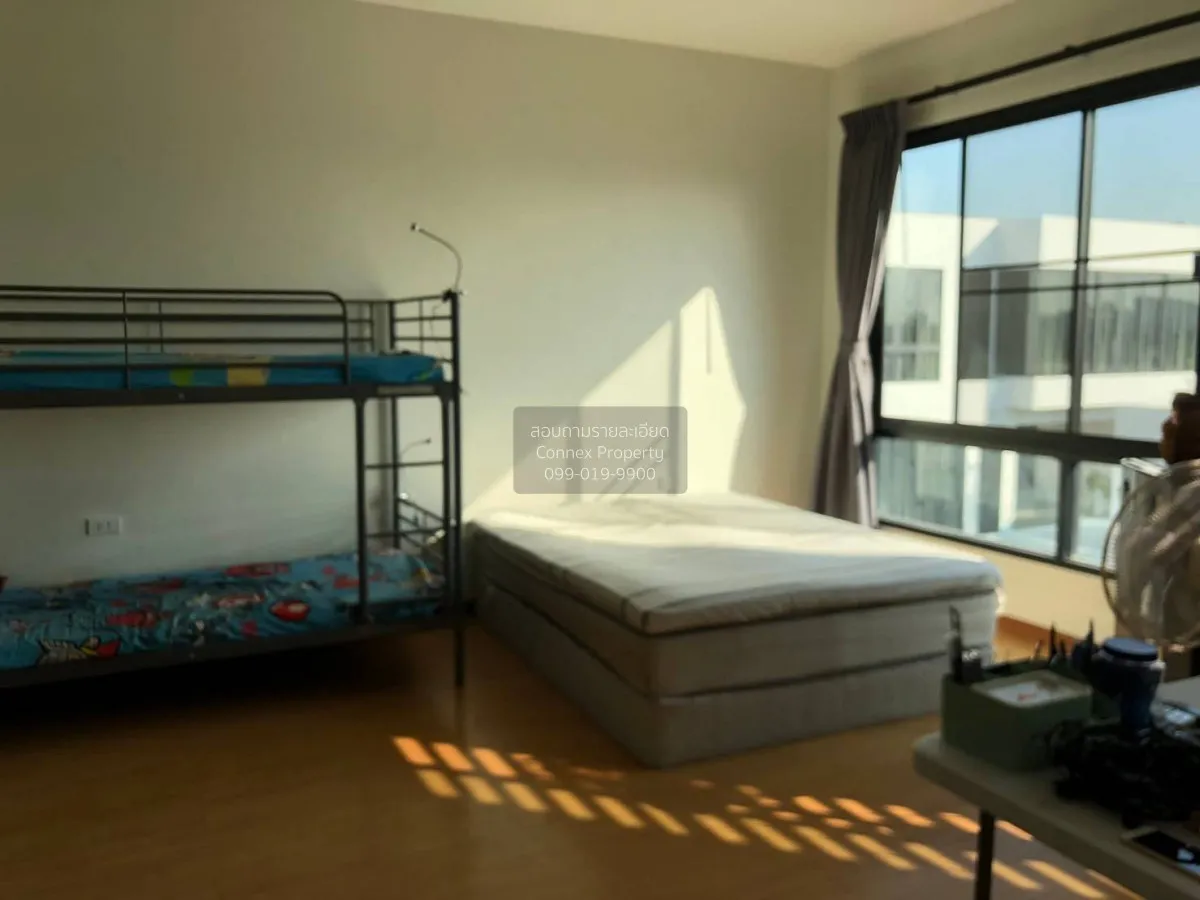 For Sale 3-story townhome, Punnavithi 31 , Bang Chak , Phra Khano