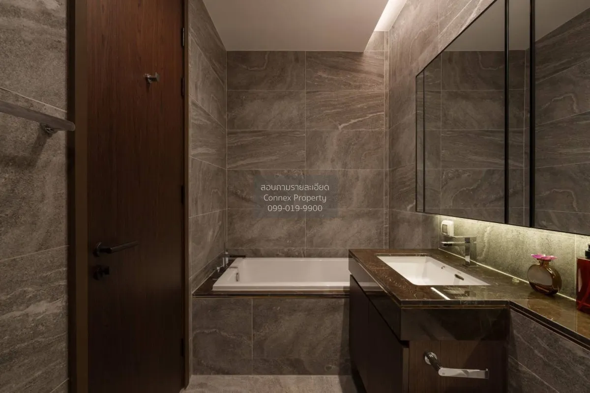 For Rent Condo , The Esse Sukhumvit 36 , nice view , BTS-Thong Lo