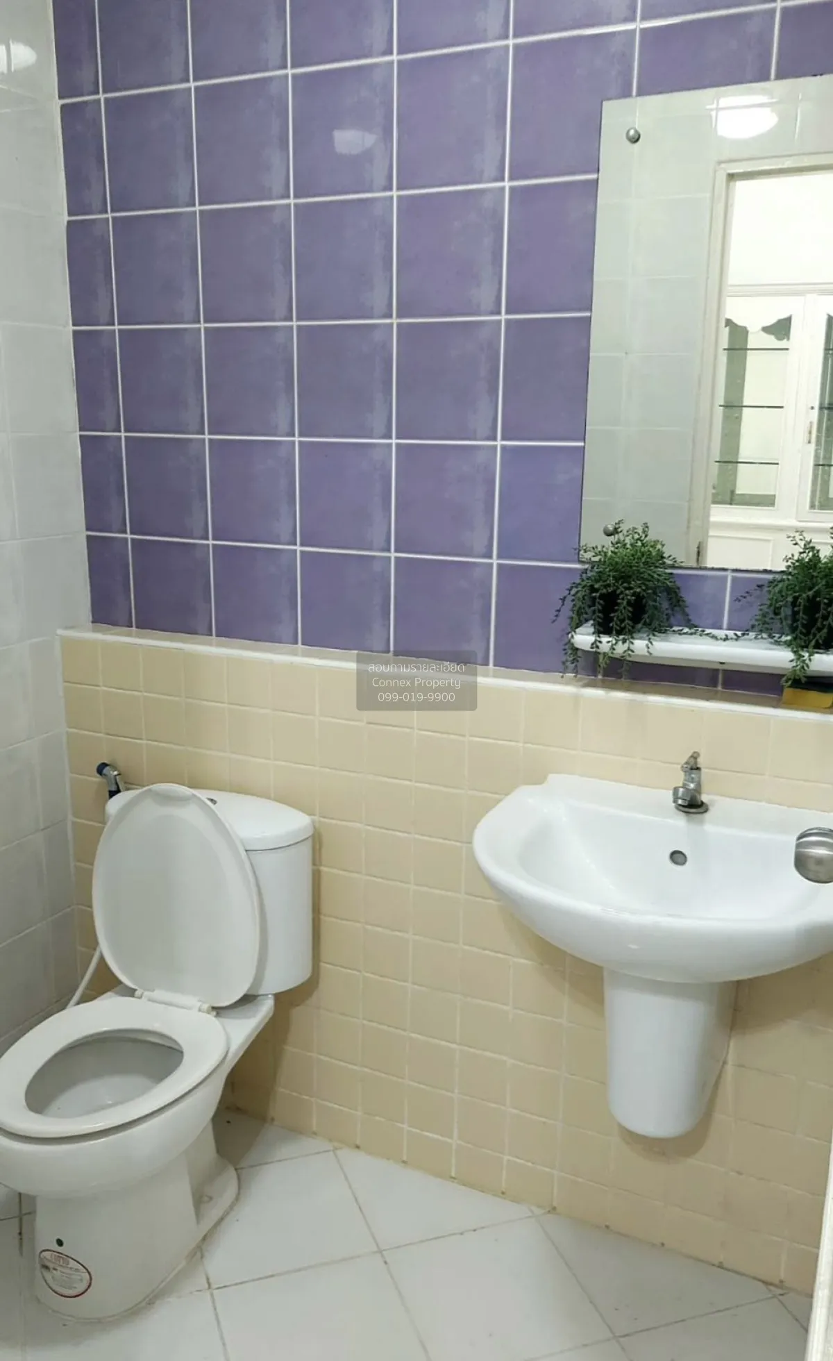 For Rent Townhouse/Townhome  , Baan Klang Muang Rama9 - Srinakari