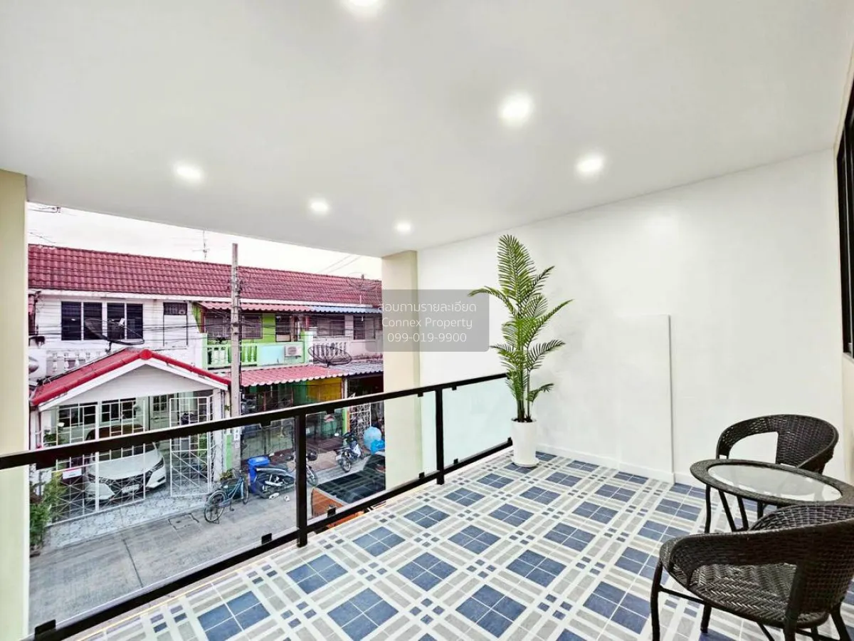 ขายทาวน์เฮ้าส์/ทาวน์โฮม  บ้านพระปิ่น 3 รีโนเวทใหม่ MRT-ตลาดบางใหญ