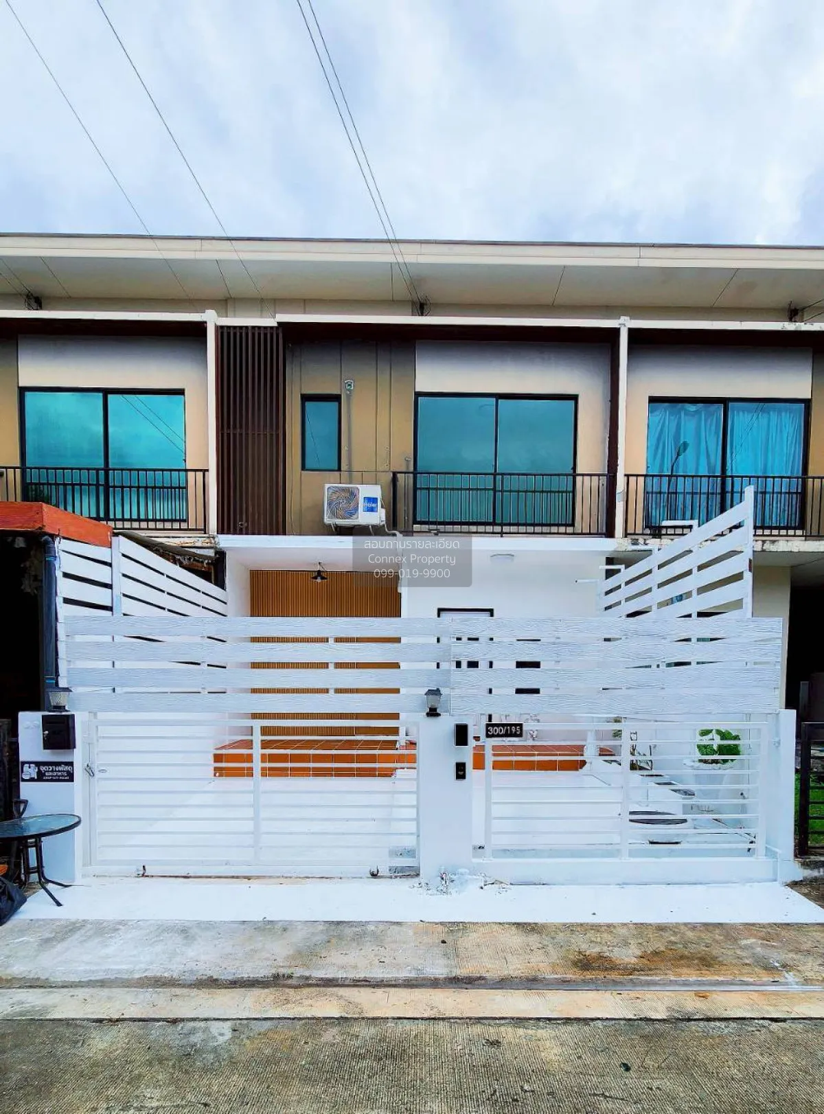 ขายทาวน์เฮ้าส์/ทาวน์โฮม  เดอะ คอนเนค วงแหวน - รามอินทรา 2 แสมดำ เ 1