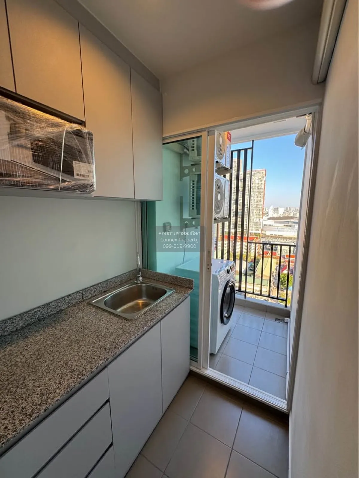 เช่าคอนโด  รีเจ้นท์ โฮม บางนา (โครงการใหม่) บางนา เขต บางนา กรุงเ