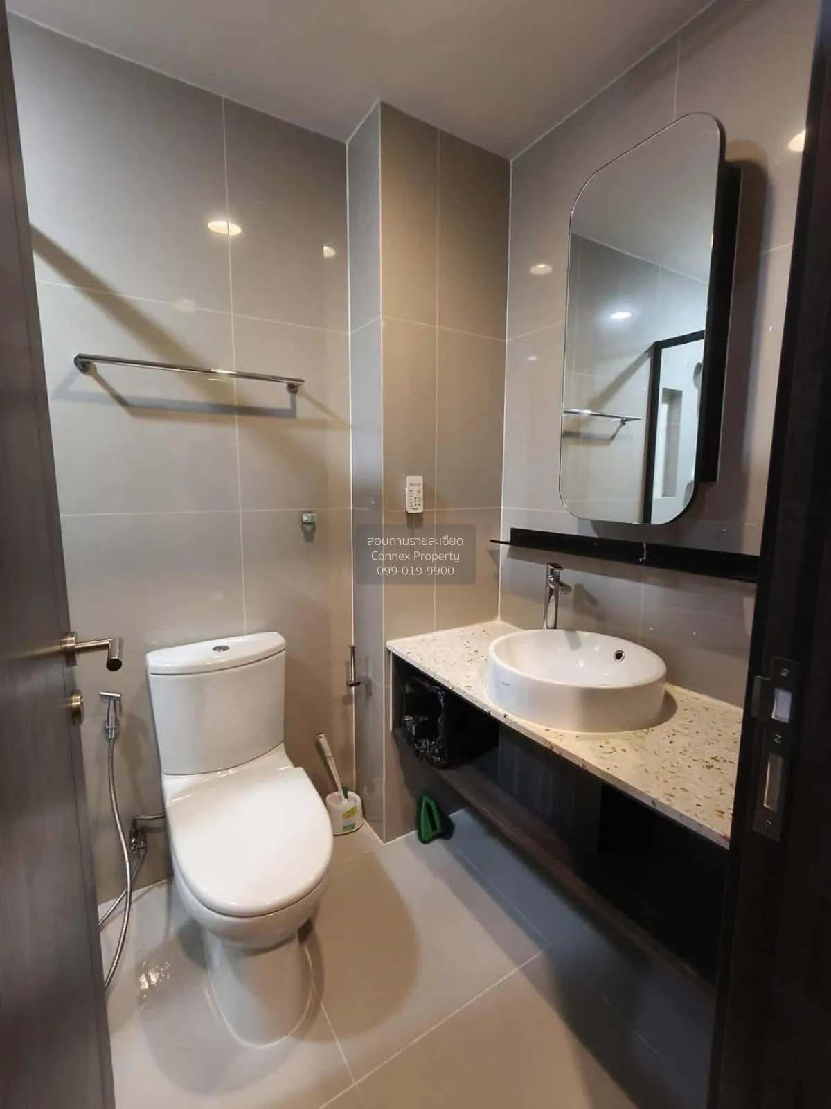 For Rent Condo , XT Huaikhwang , MRT-Huai Khwang , Huai Khwang , 