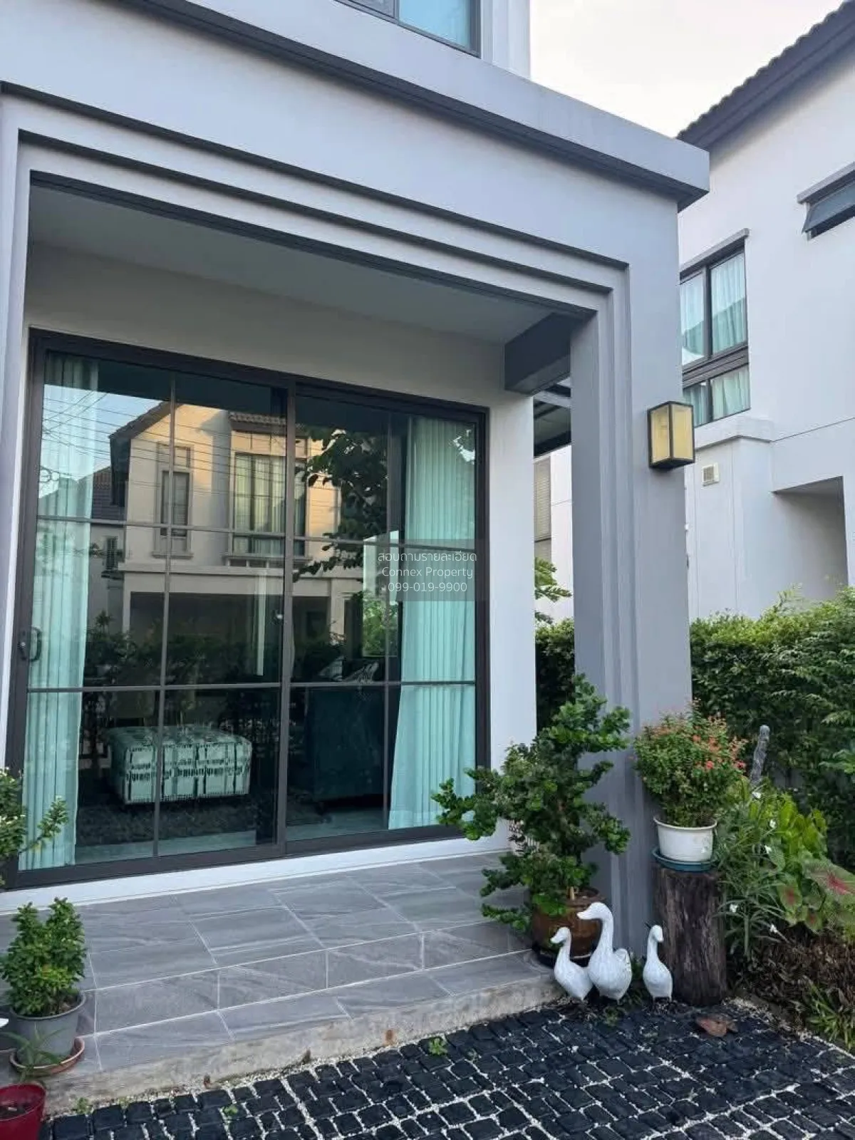 ขายบ้าน สราญสิริ รามคำแหง หน้ากว้าง MRT-มีนบุร คลองสองต้นนุ่น เขต 3