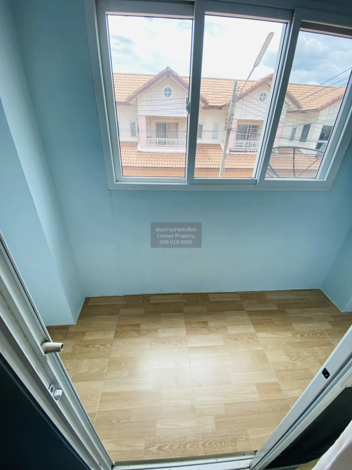 For Sale Townhouse/Townhome  , Baan Suetrong Saimai , wide fronta