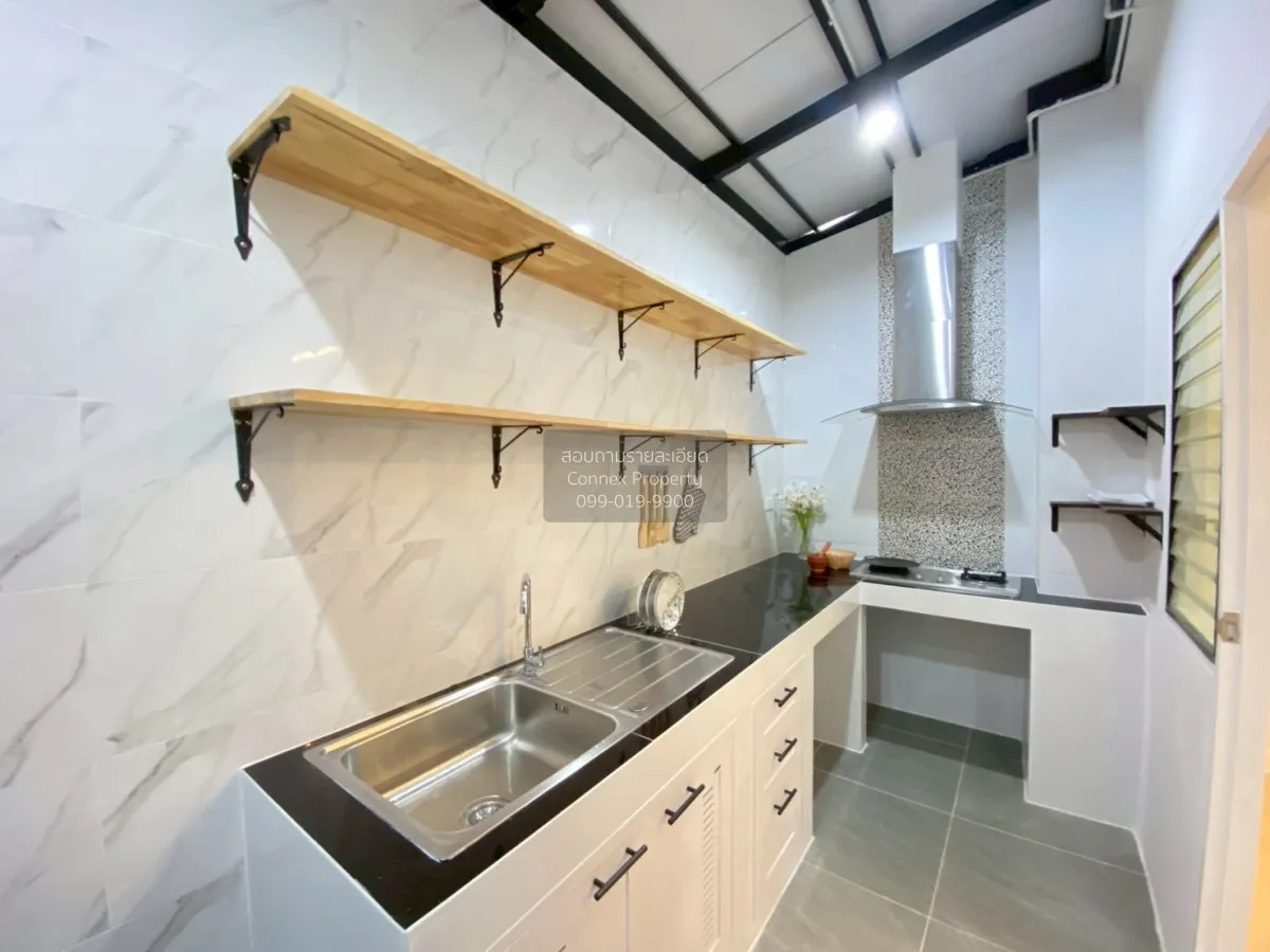 ขายทาวน์เฮ้าส์/ทาวน์โฮม  เมอริทแกรนด์ ดอนเมือง รีโนเวทใหม่ สีกัน 