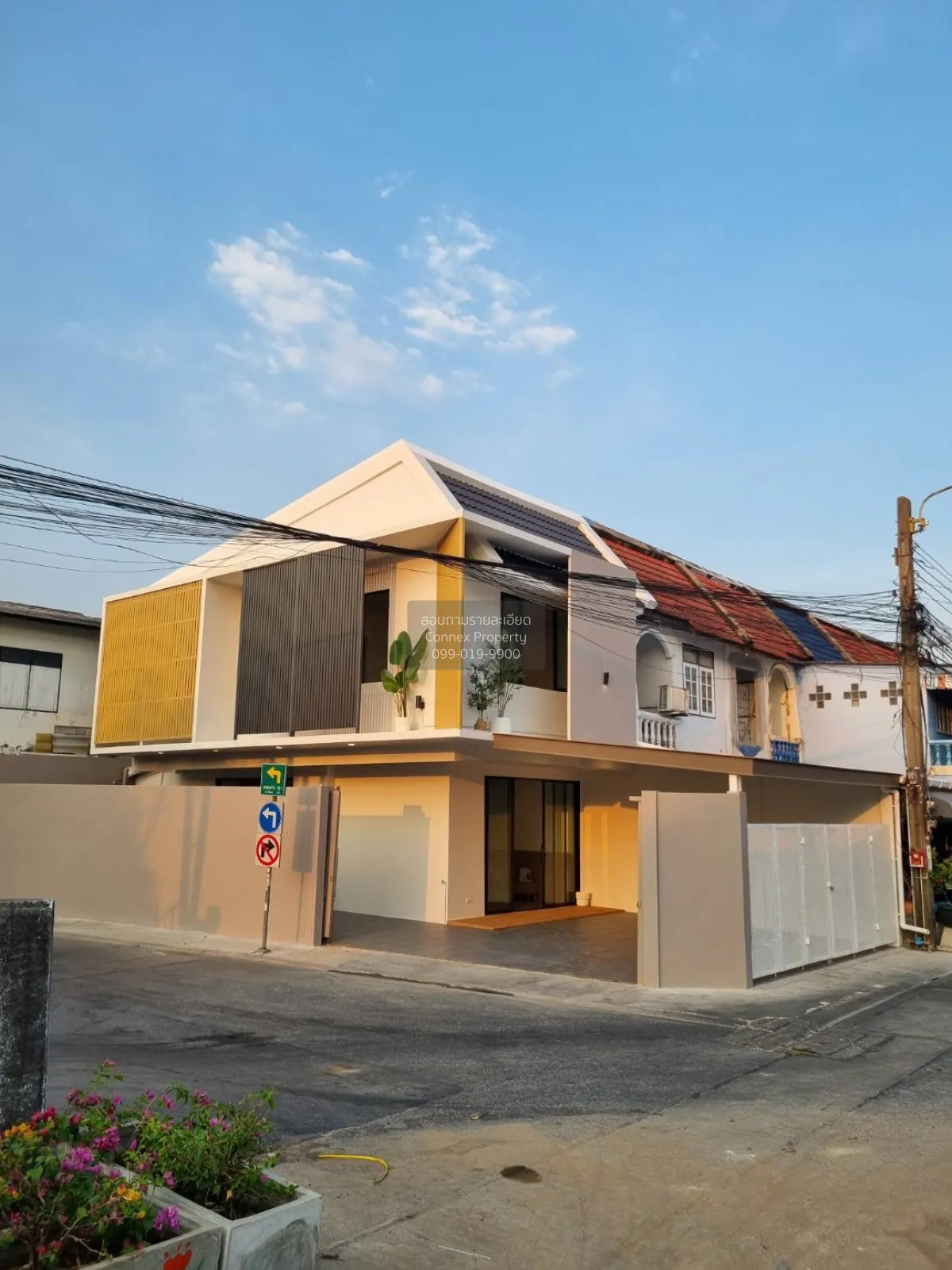 ขายบ้านทาวน์โฮม ลาดพร้าว 93 ห้องมุม ลาดพร้าว เขต ลาดพร้าว กรุงเทพ 1