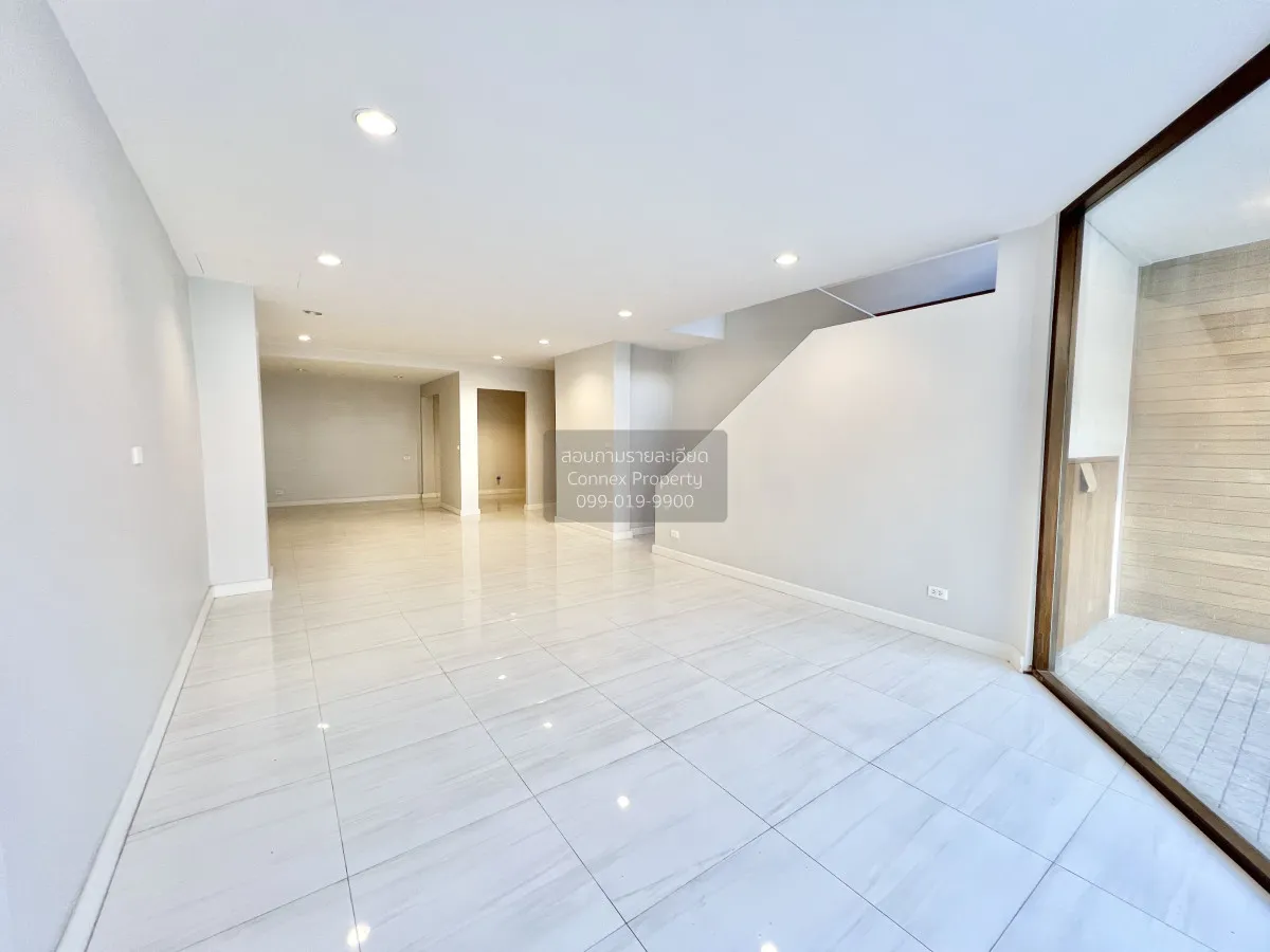 For Sale Townhouse/Townhome  , Baan Kasemsan , newly renovated ,  2