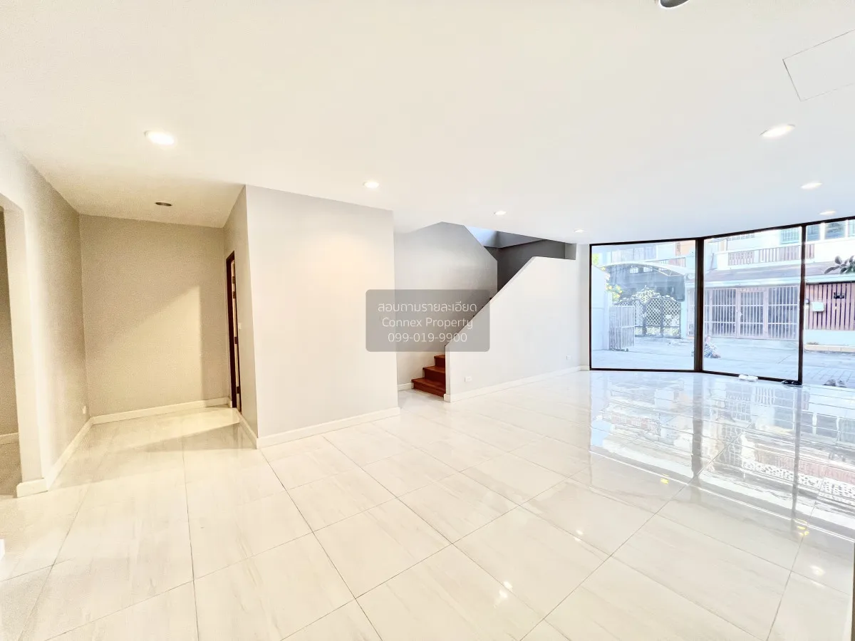 For Sale Townhouse/Townhome  , Baan Kasemsan , newly renovated ,  3